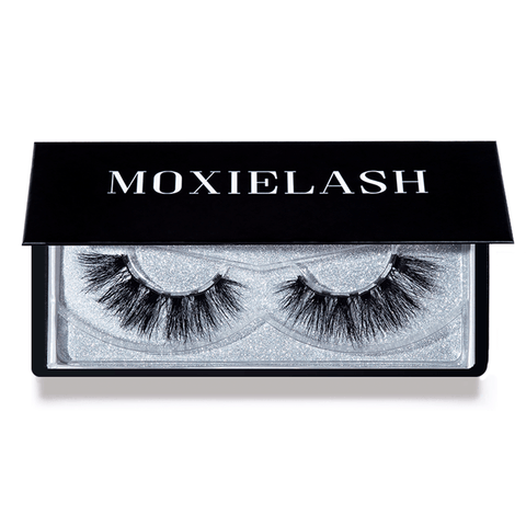 Bossy Lash